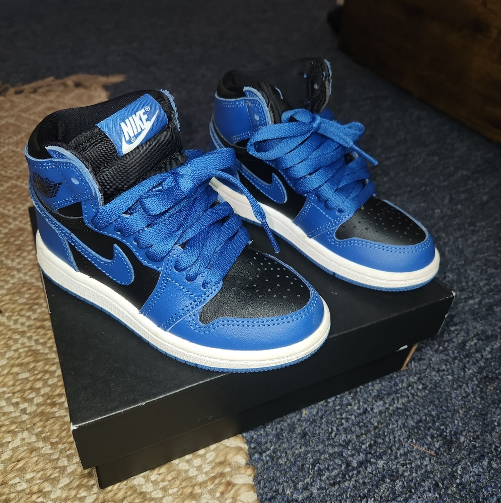 Jordan 1 retro high OG (PS)